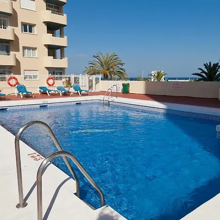 Urbanizacion Puerto Paraiso Estepona
